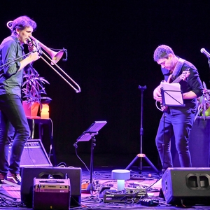 Mme Doug Tickets, Tourdaten und Konzerte