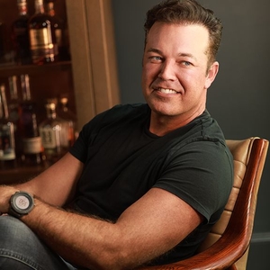 Lucas Hoge Tickets, Tour Dates and Concerts