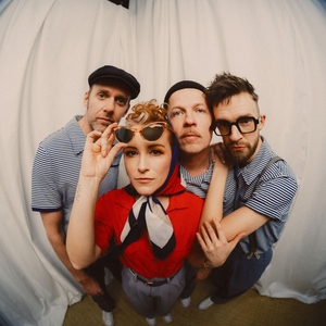 MARINA & THE KATS @ Chelsea