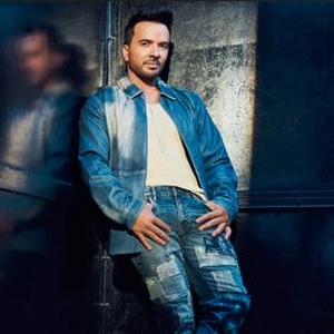 Luis Fonsi Tickets, Tour Dates and Concerts