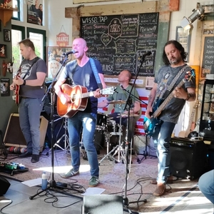 Rusty Cage @ Heroes Music Bar