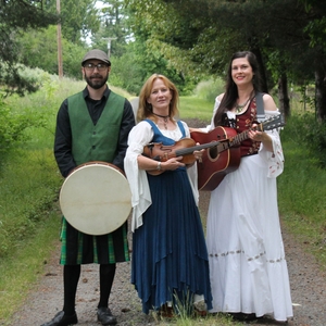Crimson & Clover Celtic Music Tickets, Tour Dates and %{concertOrShowText}