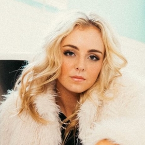 Lily Grace Tickets, Tour Dates and Concerts