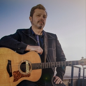 Chris James and the Showdowns Tickets, Tour Dates and Concerts