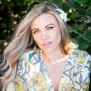 Kirstie Kraus Tickets, Tour Dates and Concerts