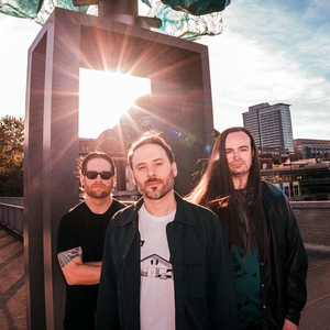 Waves Crashing Tickets, Tour Dates and Concert