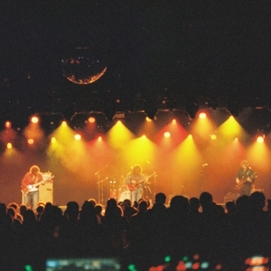 MÔS Tickets, Tour Dates and Concert