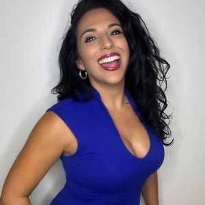 Melina Almodóvar "La Muñeca de la Salsa" Tickets, Tour Dates and Concerts