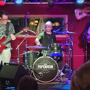 Hamilton Loomis at Minneapolis, MN in Shaws Bar & Grill 2025