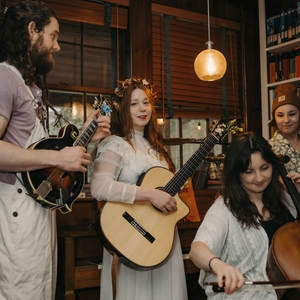 Redd & The Paper Flowers Tickets, Tour Dates and Concerts