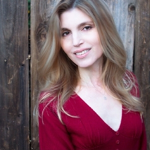 Annette Conlon