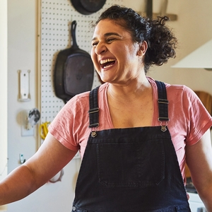 Samin Nosrat Tickets, Tour Dates and Concerts