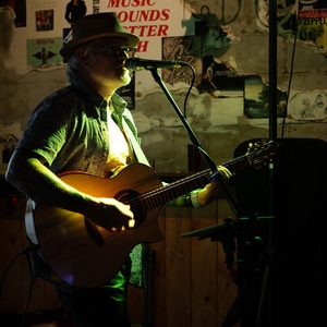 Ricki Wood @ Merri Bar