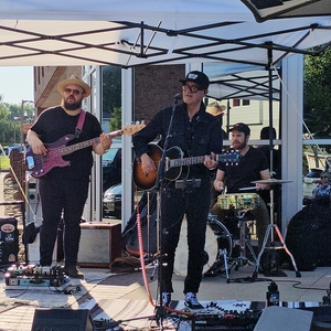 Marc Lee Shannon at Cuyahoga Falls, OH in THE CUYAHOGA FALLS DOWNTOWN PAVILION 2025