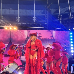Beyoncé at London, United Kingdom in Tottenham Hotspur Stadium 2025