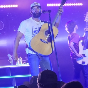 Dylan Scott at Woodstock, IL in McHenry County Fairgrounds 2025