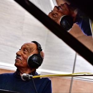 MULATU ASTATKE @ Huxleys Neue Welt
