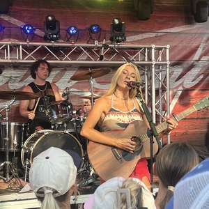 Julia Cole at Des Moines, IA in Bud Tent 2025