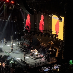 Mammoth at Vancouver, BC in Rogers Arena 2025