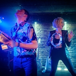 něco něco Tickets, Tour Dates and Concerts
