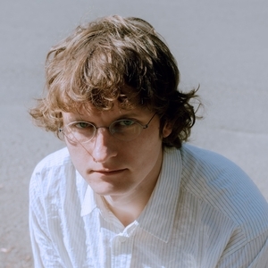 Fergus Jones Tickets, Tour Dates and Concerts