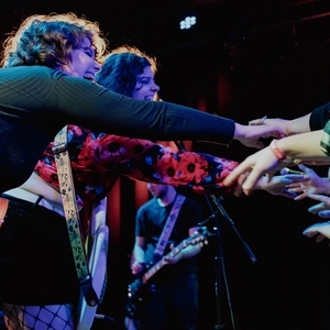 Paint by Numbers のチケット、ツアー日程とコンサート