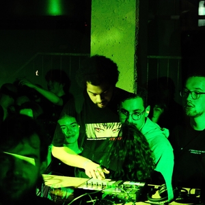 Absent Chronicles @ Seoul Community Radio