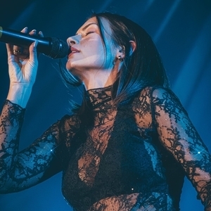 Laura Chimaras