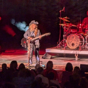 Melissa Etheridge at Des Moines, IA in Des Moines Civic Center 2025