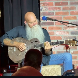 Dan Walsh @ Henry VIII Ale House