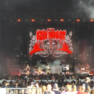 King Parrot at Ridgefield, WA in Cascades Amphitheater 2025