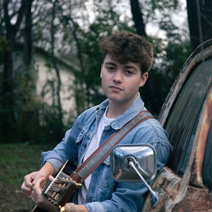 Lucas Leon Tickets, Tour Dates and Concerts