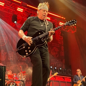 George Thorogood & The Destroyers at Houston, TX in House of Blues Houston 2025