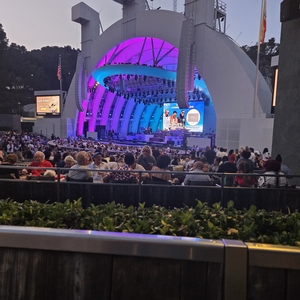 Charlie Wilson at Los Angeles, CA in Hollywood Bowl 2025