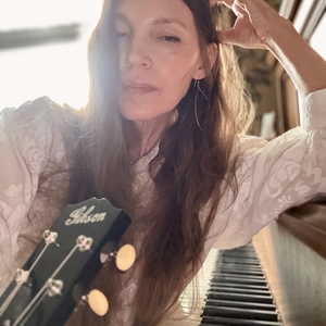 Annette Conlon Tickets, Tour Dates and Concerts