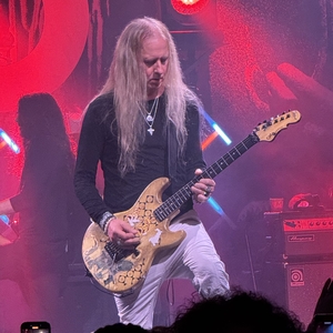 Jerry Cantrell at Allentown, PA in Archer Music Hall 2025