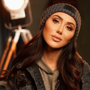 Jenn Sterger Tickets, Tour Dates and Concerts