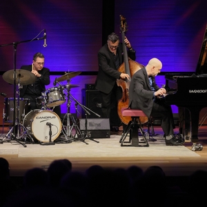 Entradas, fechas de la gira y Conciertos de Larry Fuller