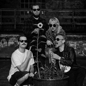 Kurz vor der Sonne @ Wild at Heart