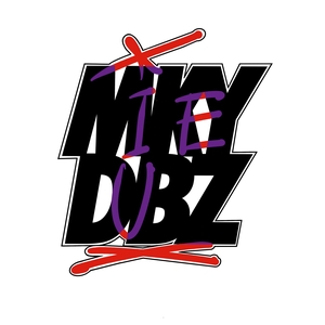 MikeyDubz @ Bella Union Vinyl Shop