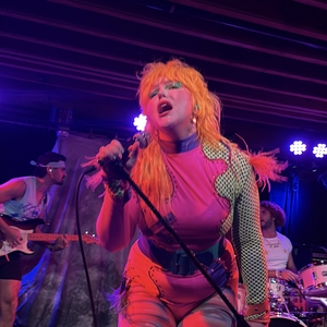 Caroline Kingsbury at Phoenix, AZ in Valley Bar 2025