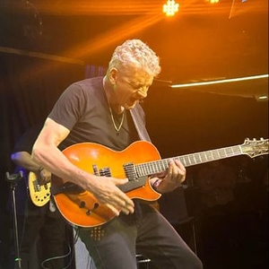 Ingressos, Datas da Turnê e Shows de Chris Standring