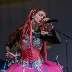Michelle Lambert Tickets, Tour Dates and Concerts