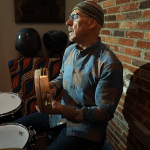 Tom Teasley @ Cascades Library