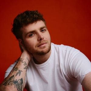 Alex Warren のチケット、ツアー日程とコンサート
