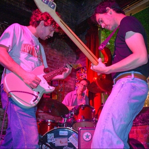 Entradas, fechas de la gira y Conciertos de Interesting Hobbies Club