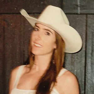 Sarah Johnson Tickets, Tour Dates and Concert