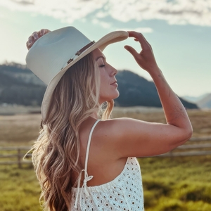 Colbie Caillat Tickets, Tour Dates and Concert