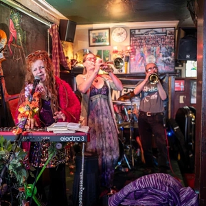 The Fabulous Red Diesel @ Duke of Wellington