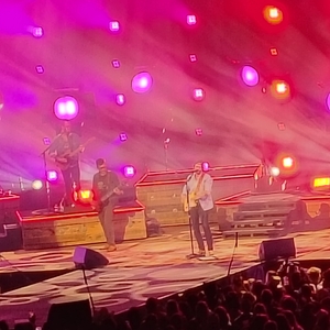 Thomas Rhett at Auburn, WA in White River Amphitheatre 2025